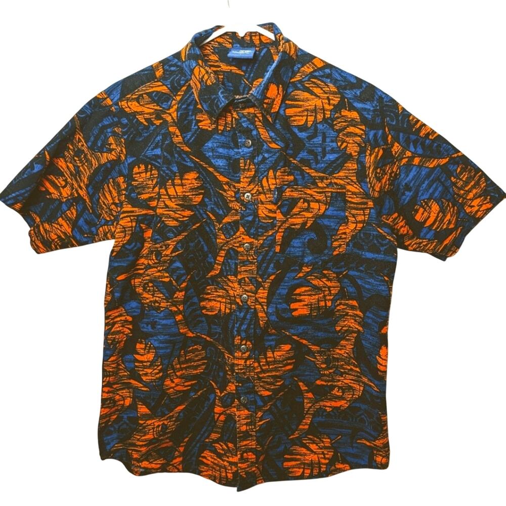 Aisokula Fiji Hawaiian button down shirt. Swordfish and leaf design. Sz L